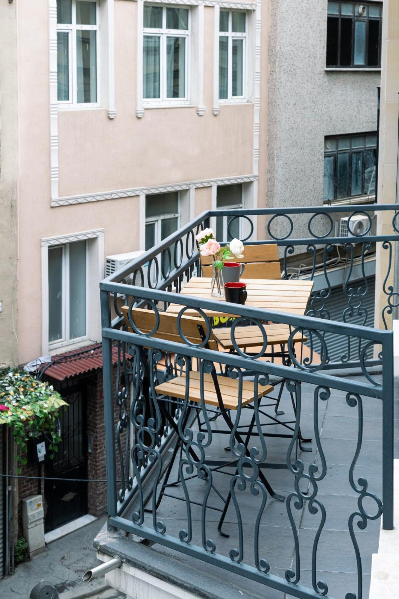 Nm Suites Beyoglu Stambuł Zewnętrze zdjęcie